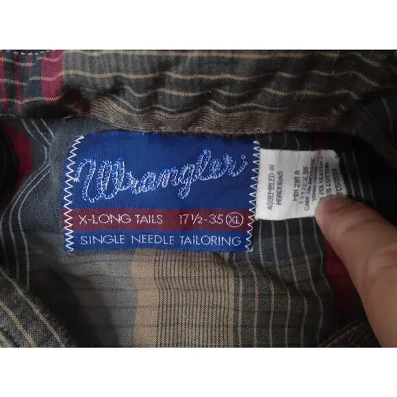 VTG Wrangler Shirt Mens XL Red Pearl Snap X-Long Tails Cowboy Western USA Made - Picture 3 of 9